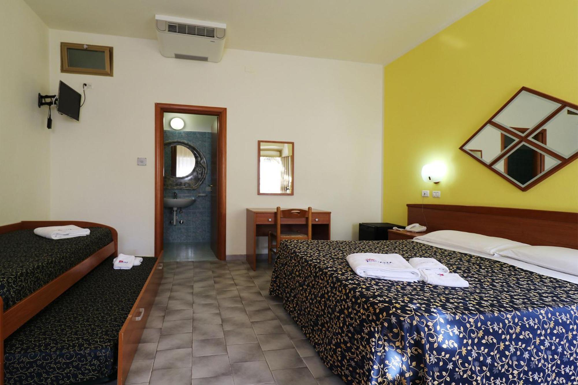 Nirvana Club Village Botricello Habitación foto