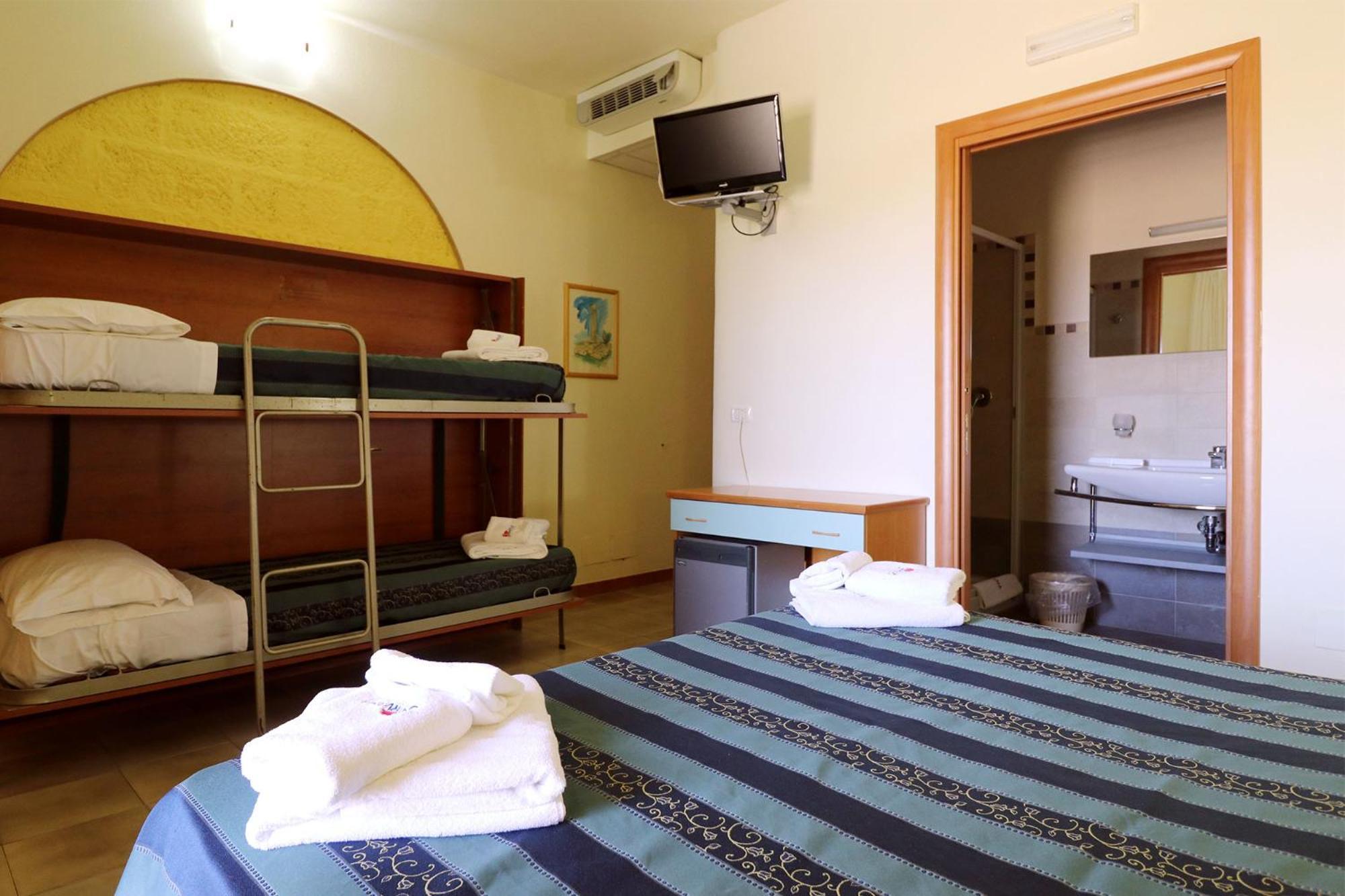 Nirvana Club Village Botricello Habitación foto